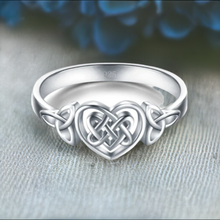 Load image into Gallery viewer, Celtic Knot Eternal Heart